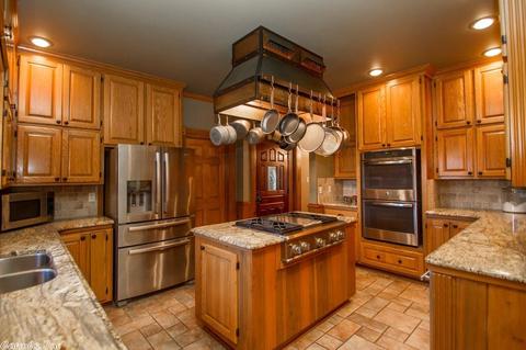 100 Woodscott, Pine Bluff, AR 71603 photo 12