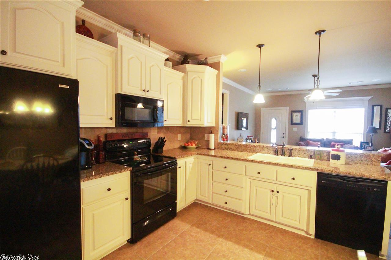 30 Ruby June St, Vilonia, AR 72173 photo 9