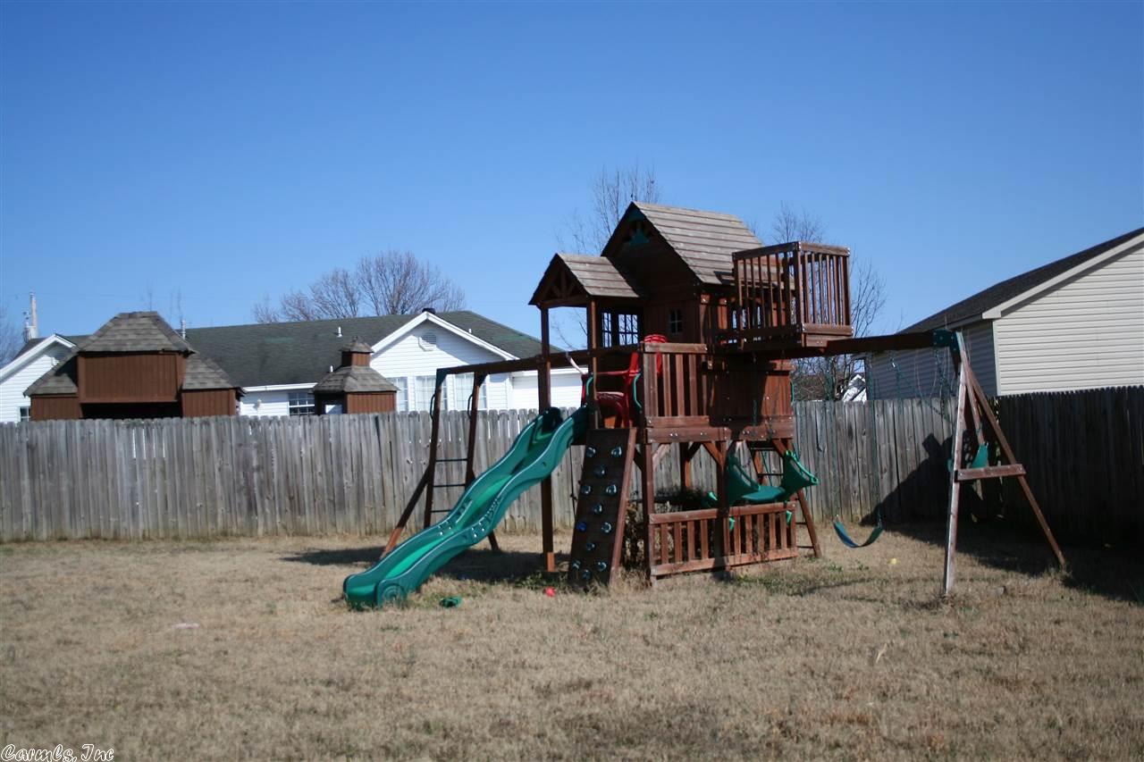 915 April Ln, Beebe, AR 72012 photo 8