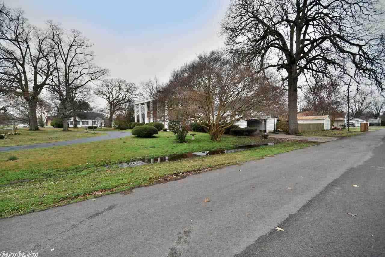 318 E Front St, Lonoke, AR 72086 photo 34