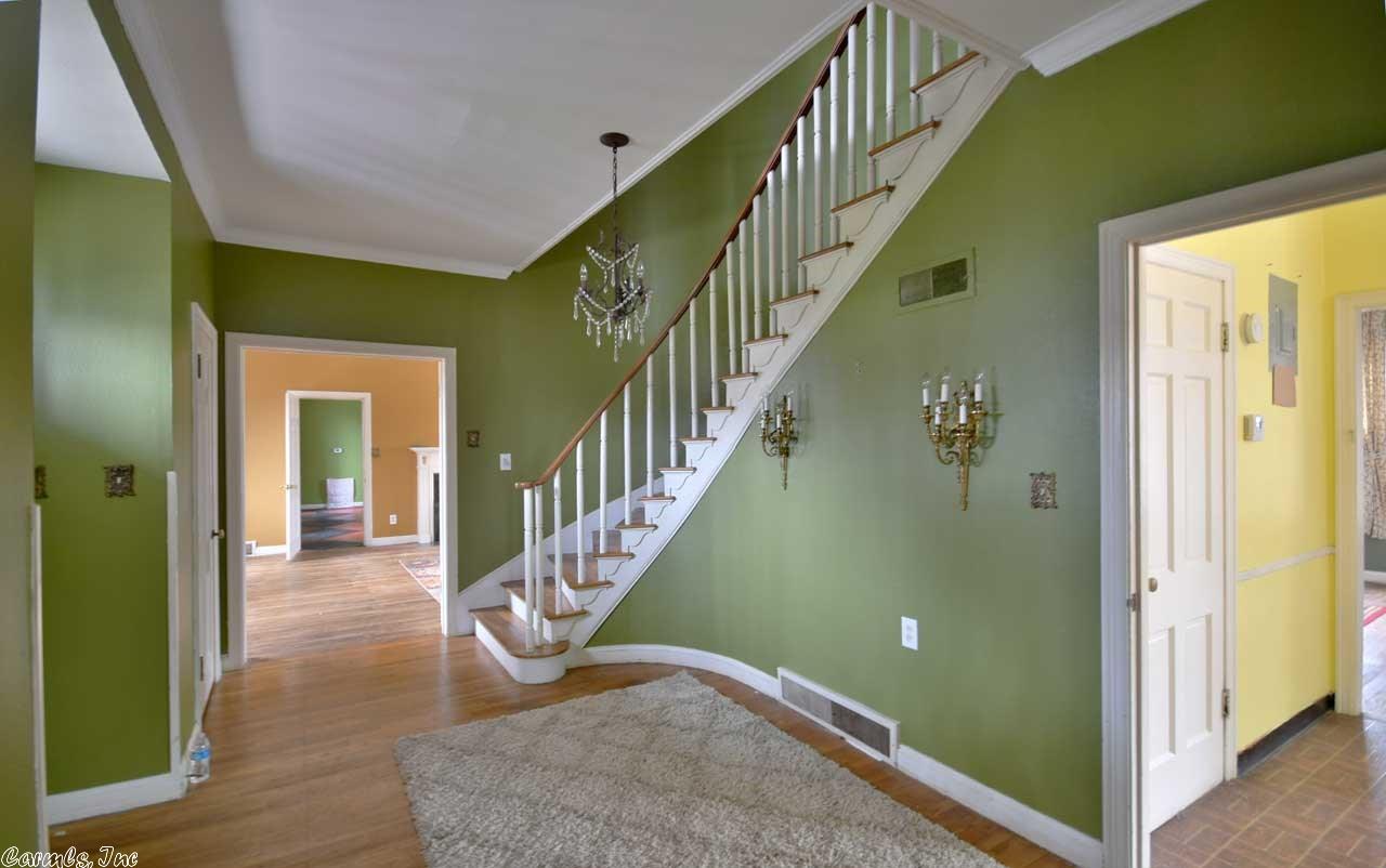 318 E Front St, Lonoke, AR 72086 photo 6