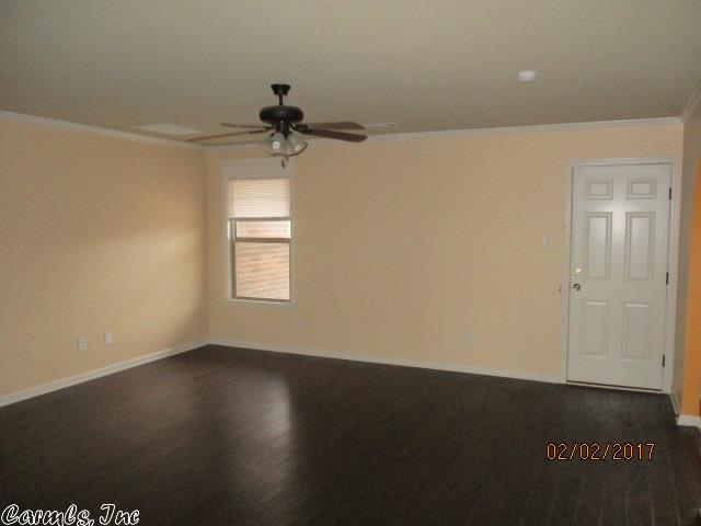 90 Earnhardt Cir, Cabot, AR 72023 photo 3