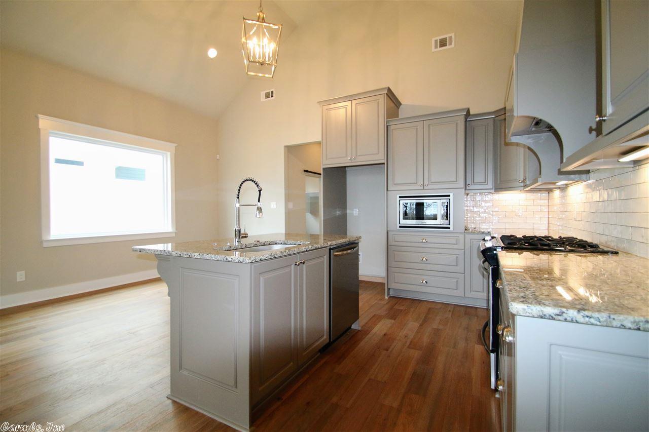 656 Cottage Ln, Benton, AR 72019 photo 13