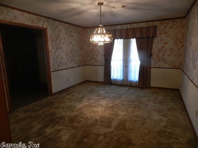 18 Foxcroft Ln, Pine Bluff, AR 71603 photo 3