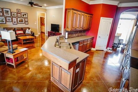 5170 Trinity Xing, Conway, AR 72034 photo 9