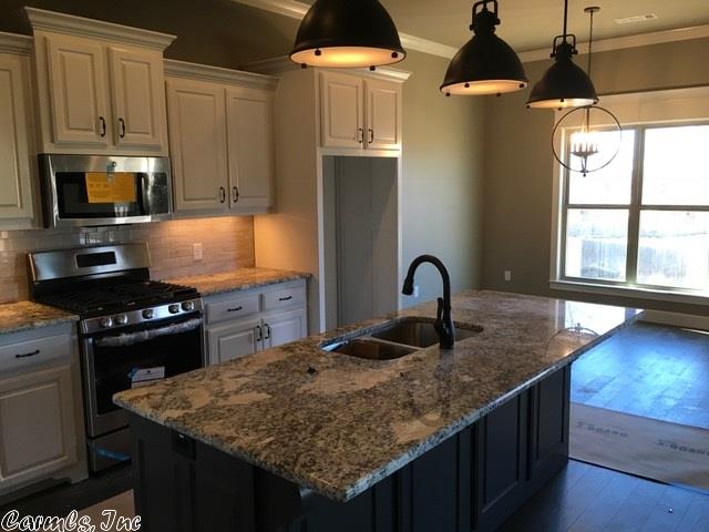 2139 Avondale Dr, Benton, AR 72019 photo 10