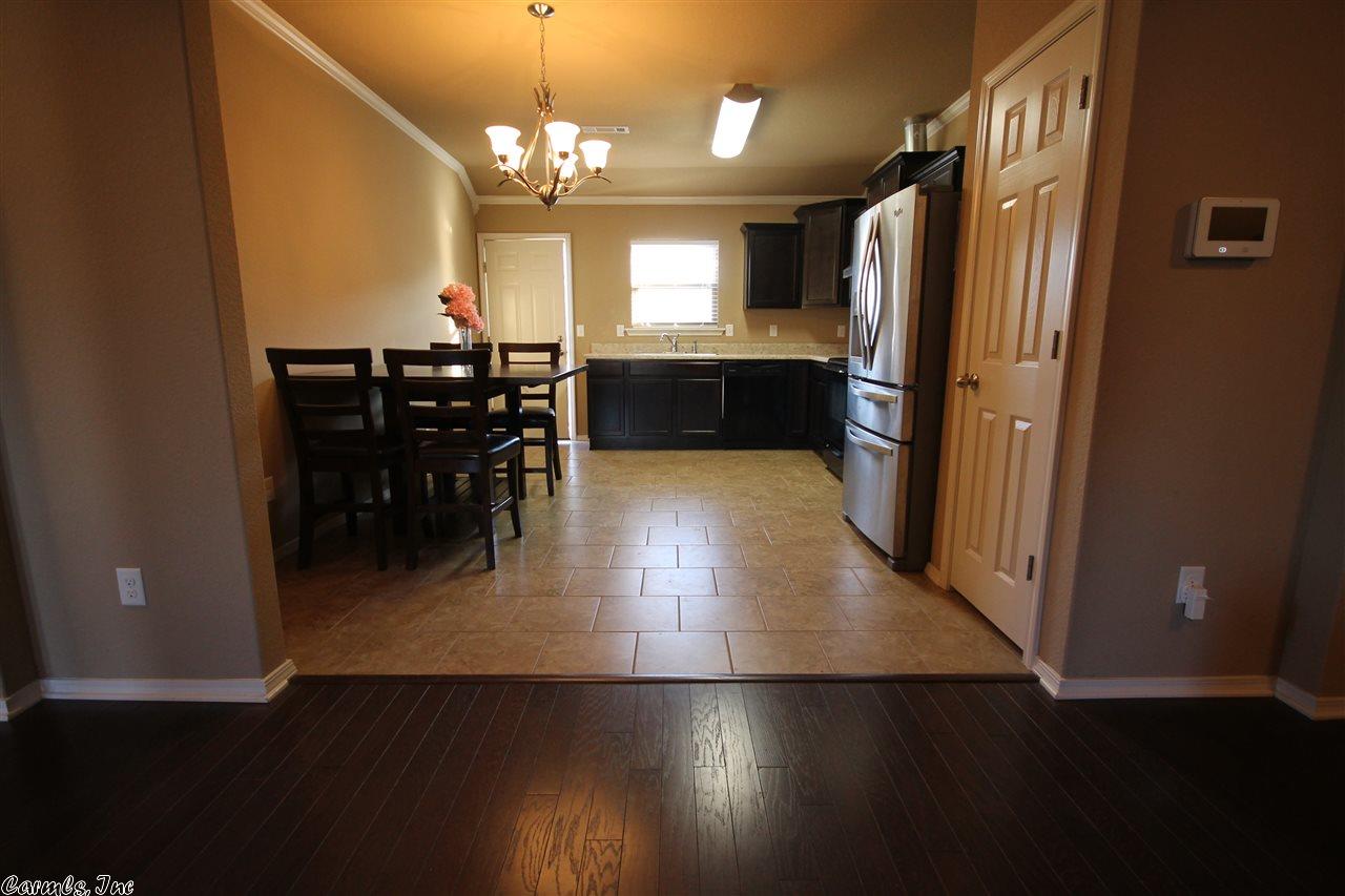2661 Chapel Creek Dr, Benton, AR 72015 photo 9