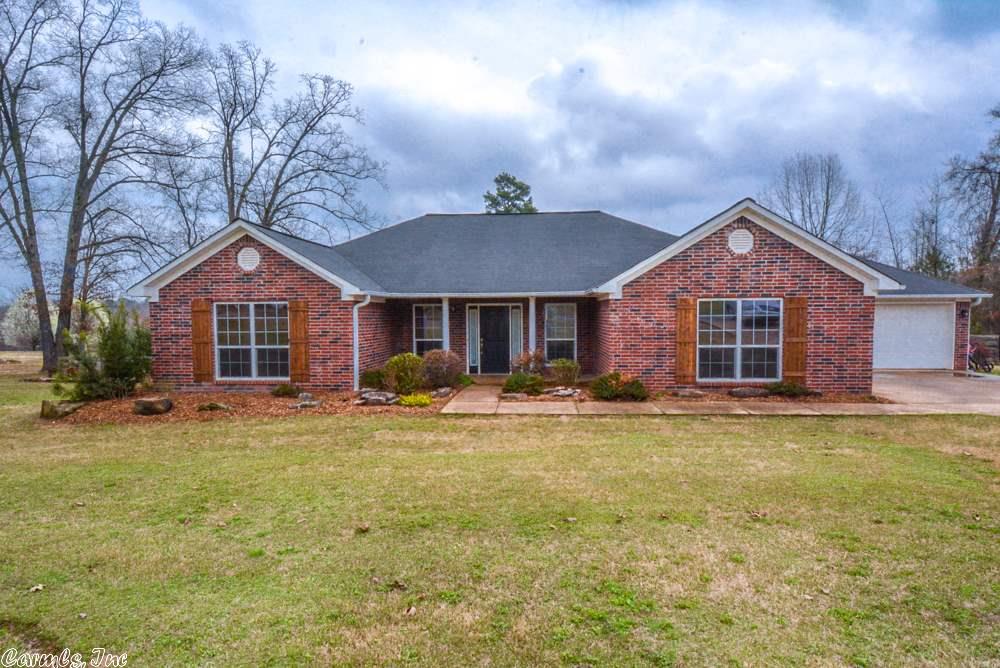 1308 Vanderbuilt Dr, Benton, AR 72019 photo 1