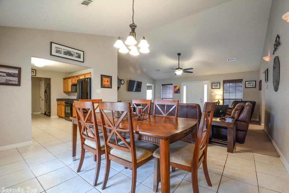 1308 Vanderbuilt Dr, Benton, AR 72019 photo 9