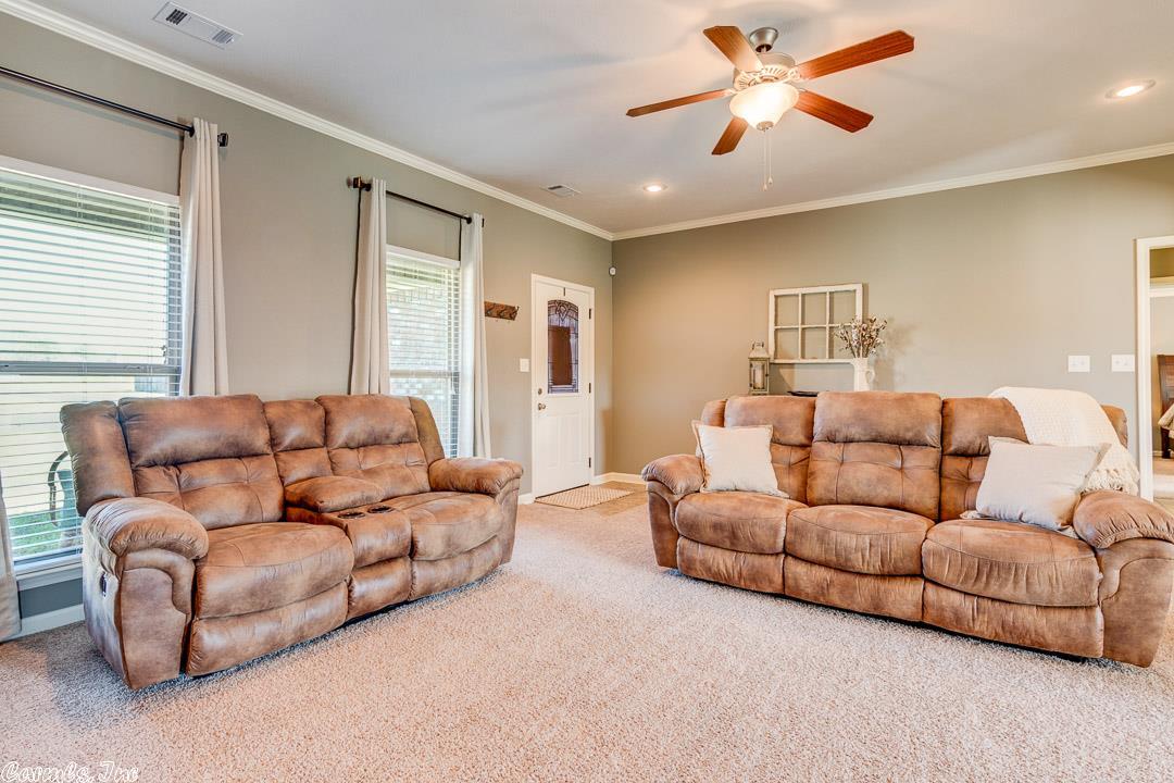 19 Eaglebrook Dr, Conway, AR 72032 photo 4