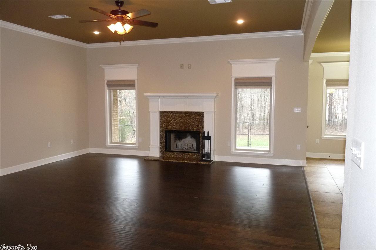 555 Joseph Dr, Alexander, AR 72002 photo 3