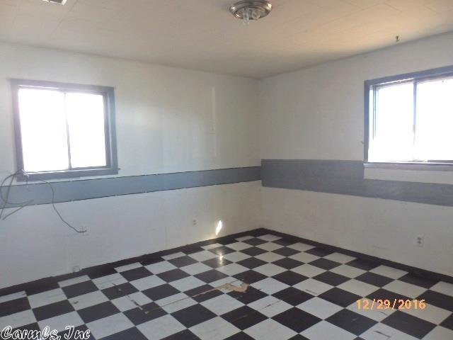 706 Barbara, Walnut Ridge, AR 72476 photo 5