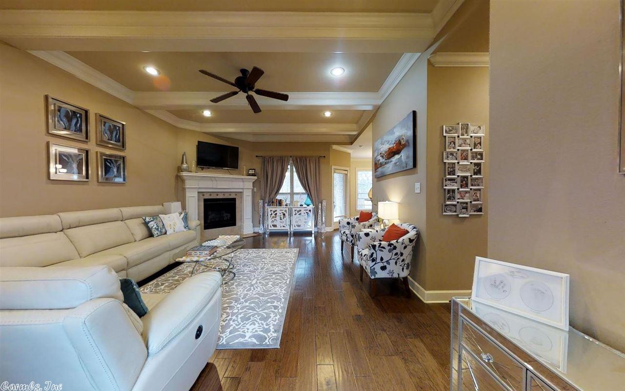 8308 Sapphire Dr, Alexander, AR 72002 photo 2