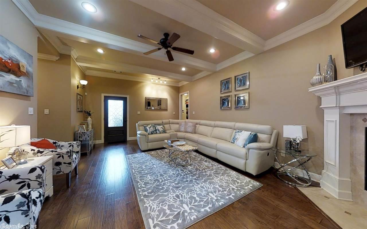 8308 Sapphire Dr, Alexander, AR 72002 photo 5