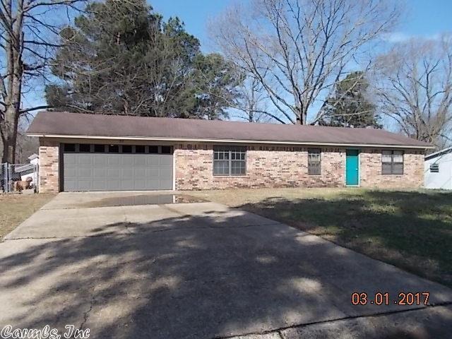 32 Crain Dr, Bryant, AR 72022 photo 1