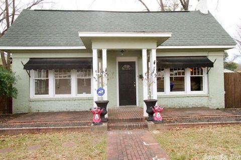 409 Center St, Conway, AR 72034 photo 2