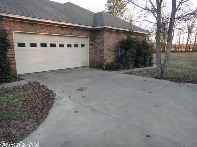209 W Blake H Ln, Beebe, AR 72012 photo 2
