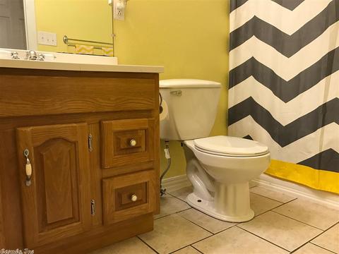 123 Marcone, De Queen, AR 71832 photo 5