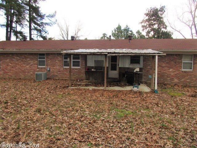 6114 Oden Dr, Pine Bluff, AR 71603 photo 5