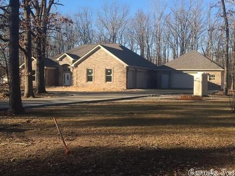 6906 Village Dr, Pine Bluff, AR 71603 photo 1