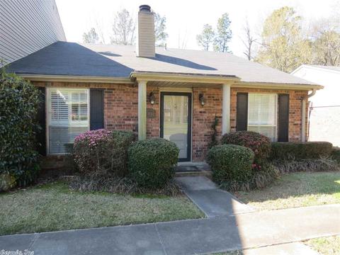 614 Greenbriar Dr, Pine Bluff, AR 71603 photo 1