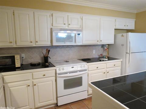 614 Greenbriar Dr, Pine Bluff, AR 71603 photo 16