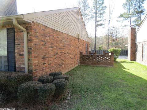 614 Greenbriar Dr, Pine Bluff, AR 71603 photo 3