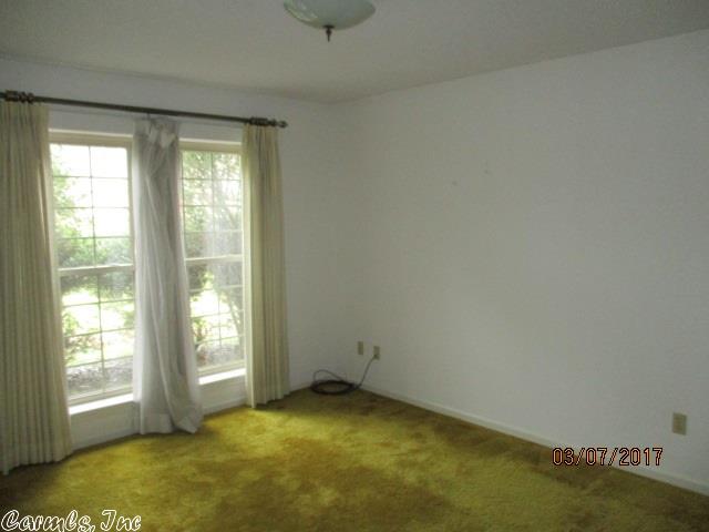 10 Kensington Cv, Pine Bluff, AR 71603 photo 8