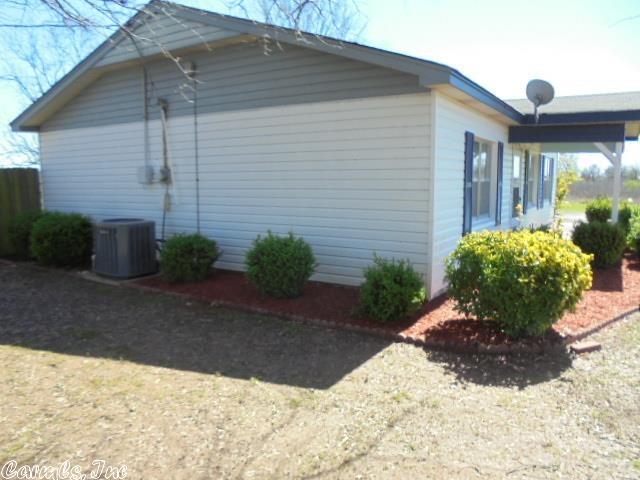 715 Celia Rd, Pine Bluff, AR 71601 photo 3