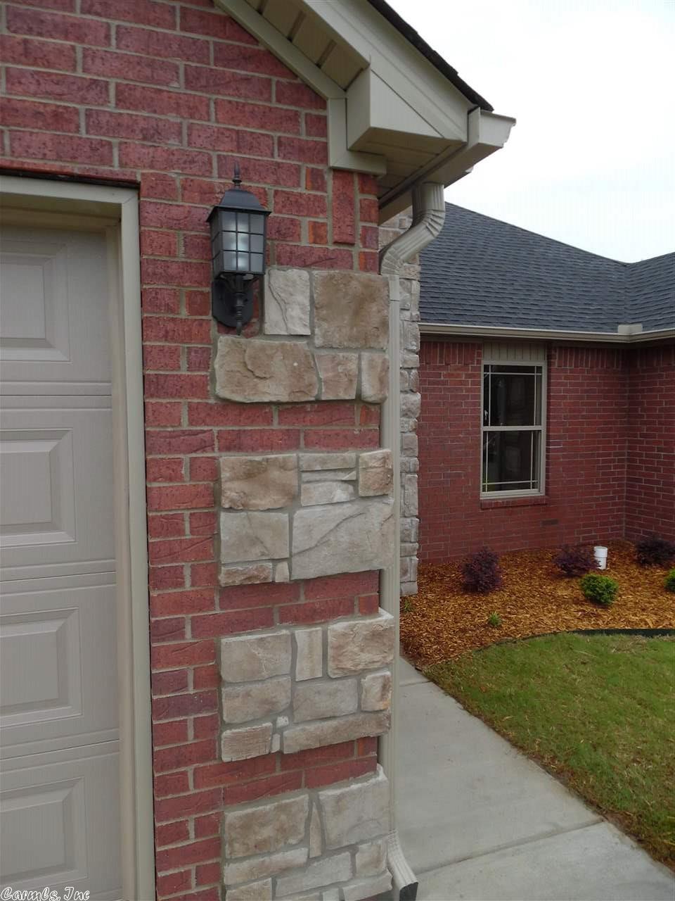 2815 Plateau Dr, Conway, AR 72032 photo 2