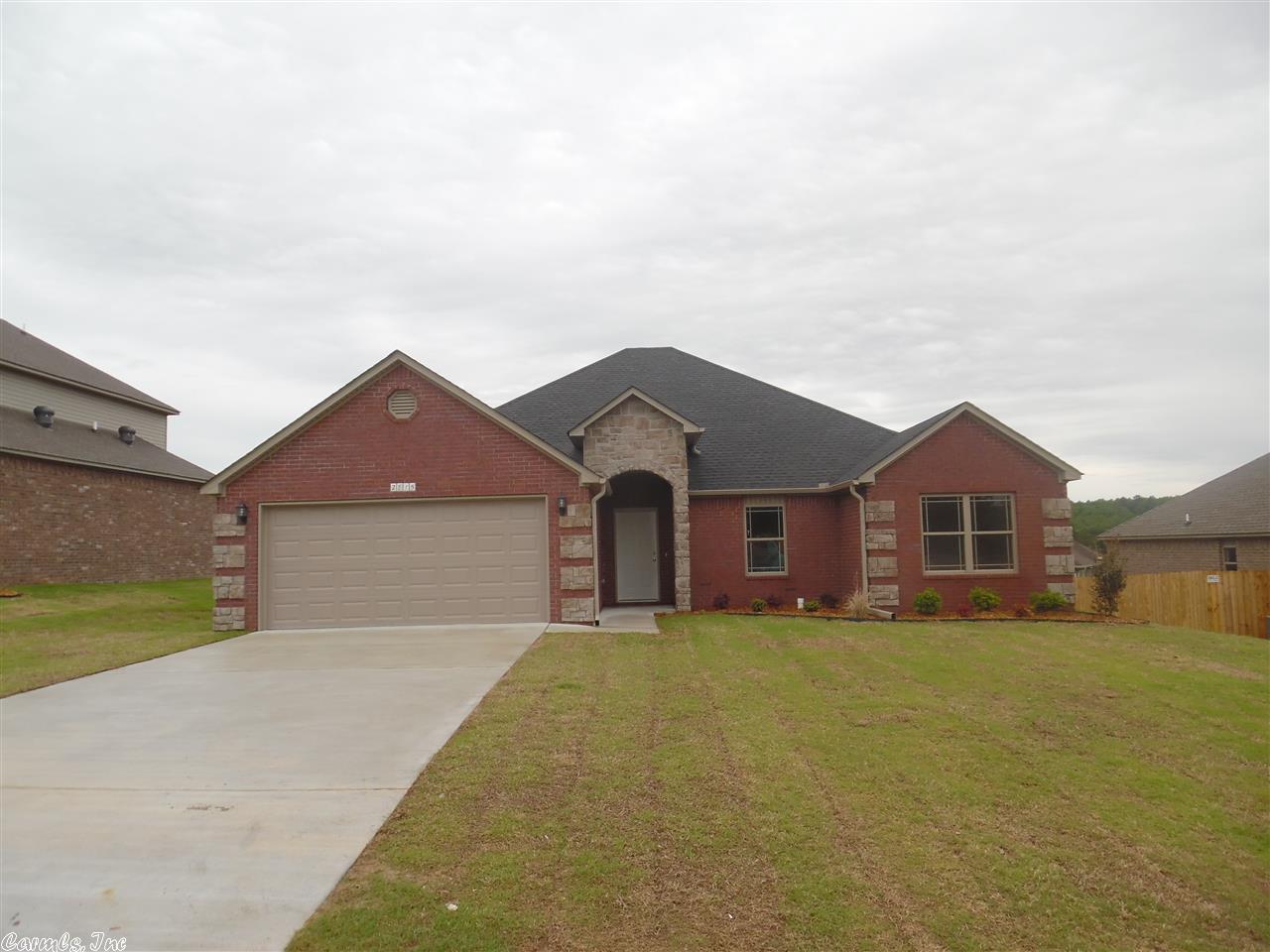 2815 Plateau Dr, Conway, AR 72032 photo 1