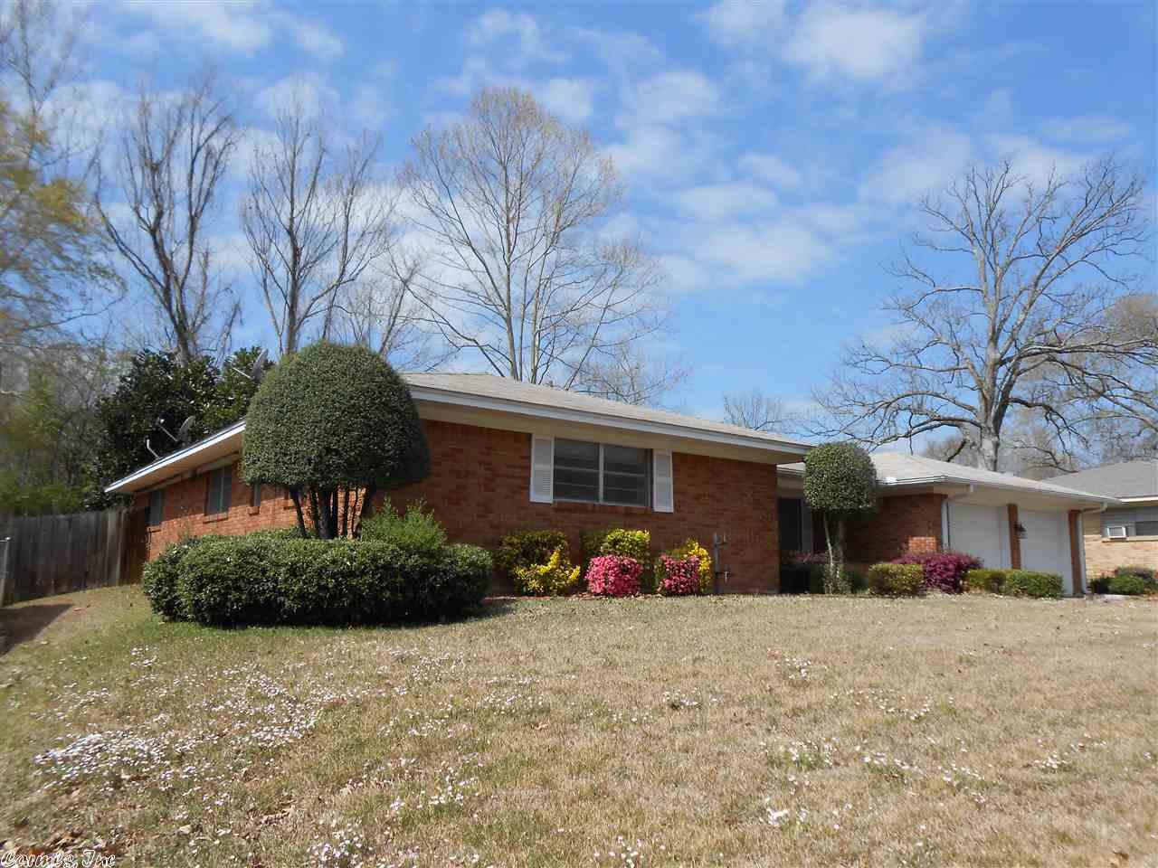 3902 Royal Forrest Dr, Pine Bluff, AR 71603 photo 4