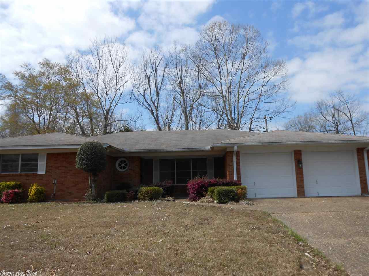 3902 Royal Forrest Dr, Pine Bluff, AR 71603 photo 3