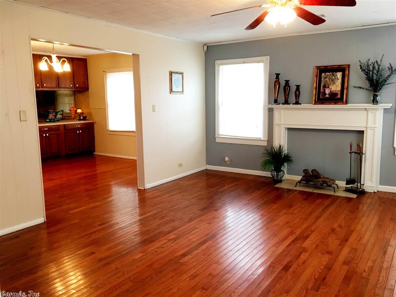 1212 School St, Malvern, AR 72104 photo 2