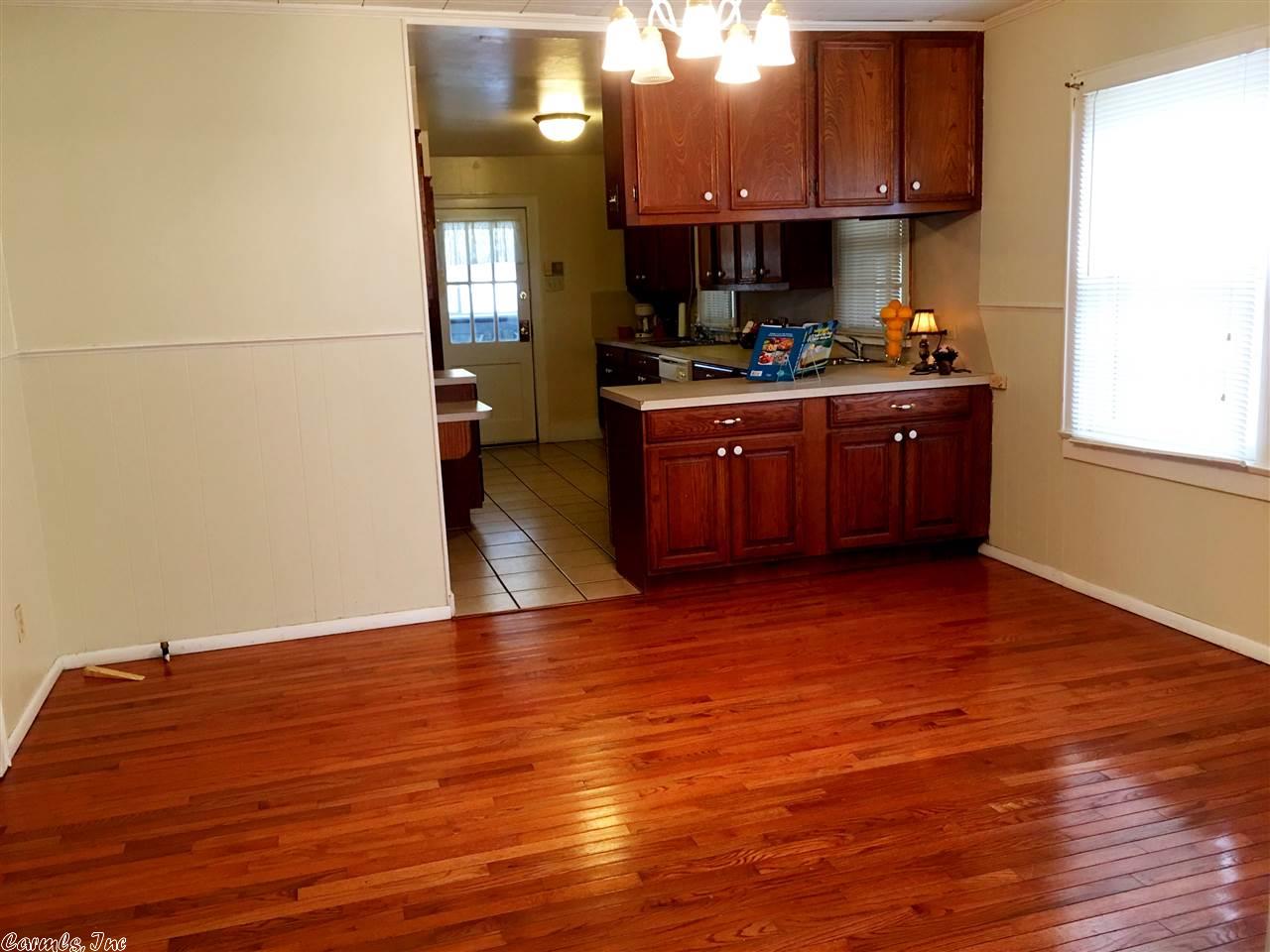 1212 School St, Malvern, AR 72104 photo 5