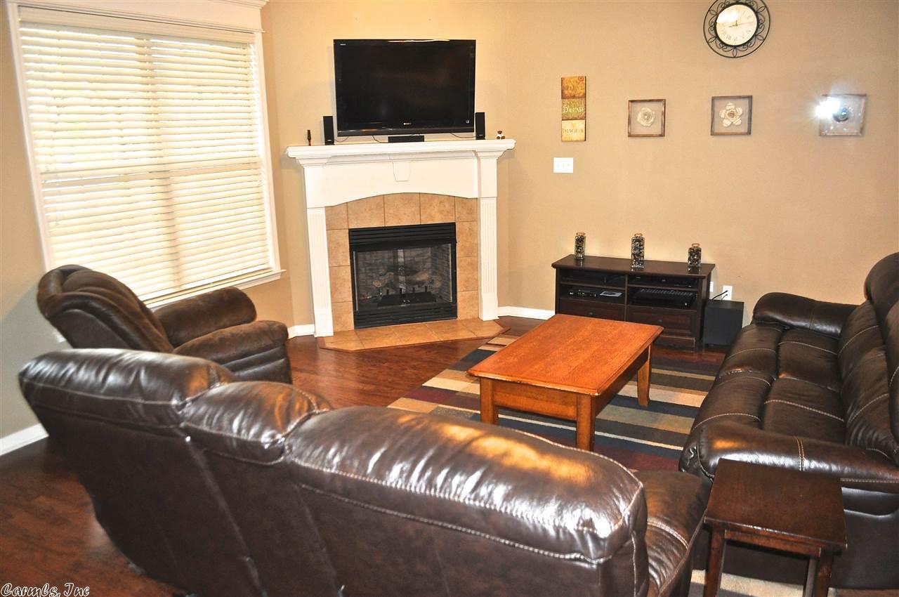 3014 Denise Dr, Benton, AR 72015 photo 3