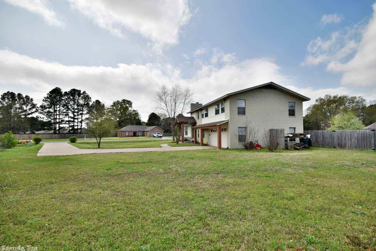 1330 Woodside Dr, Conway, AR 72032 photo 3
