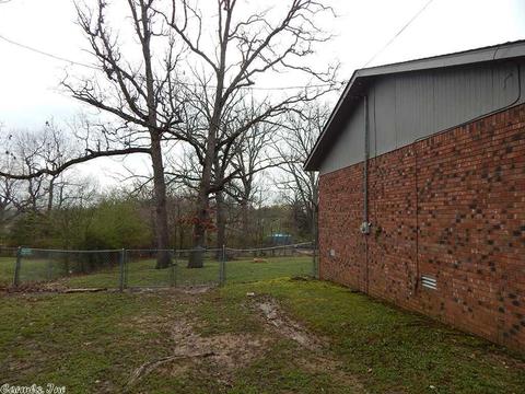 409 Dickson St, Imboden, AR 72434 photo 4