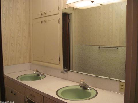 1810 Detherage Rd, Benton, AR 72019 photo 12