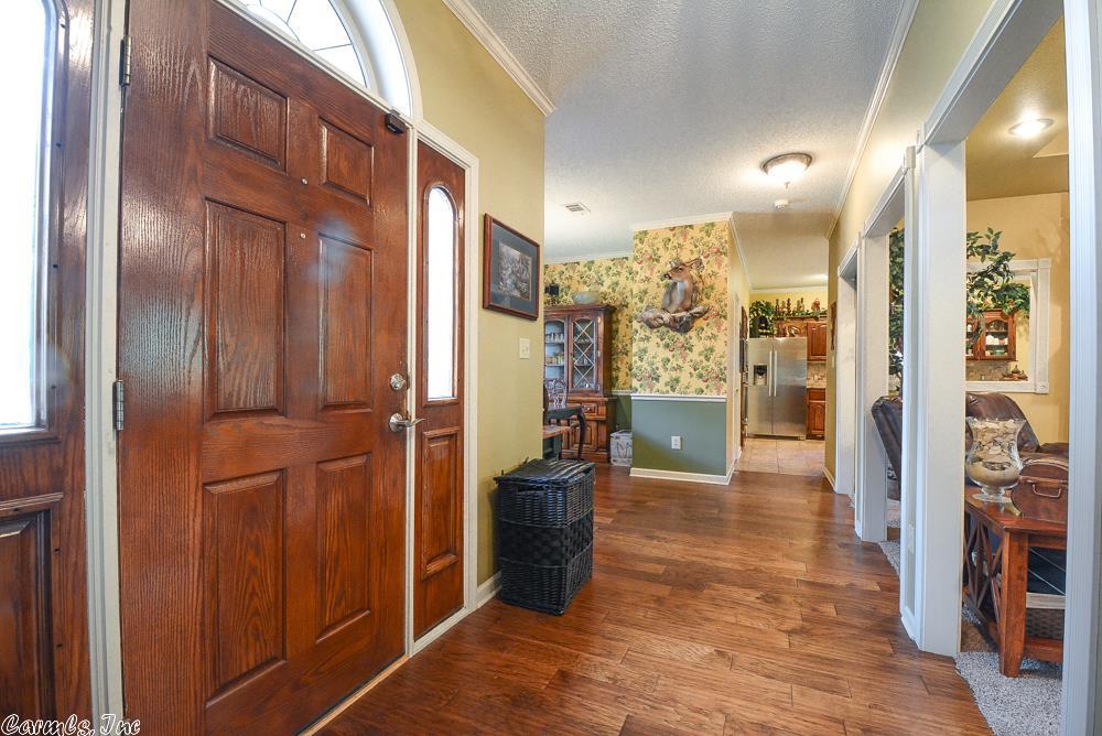 301 Morningside Dr, Bryant, AR 72022 photo 3