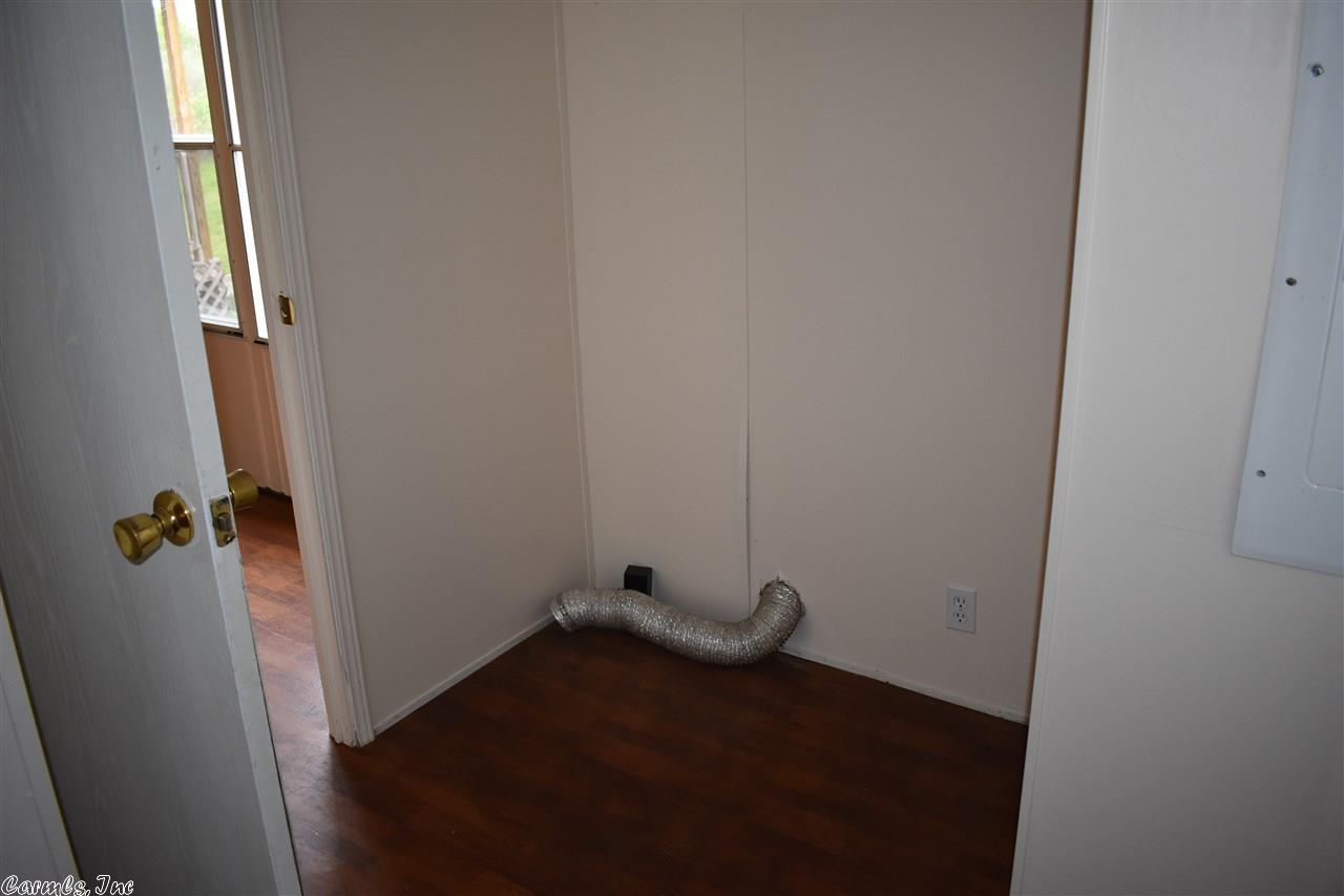 145 E Richfield, Jacksonville, AR 72076 photo 21
