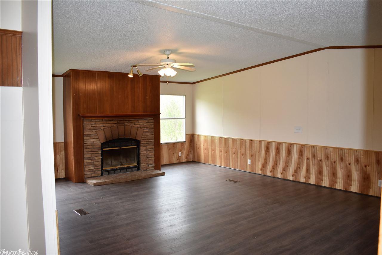 145 E Richfield, Jacksonville, AR 72076 photo 4