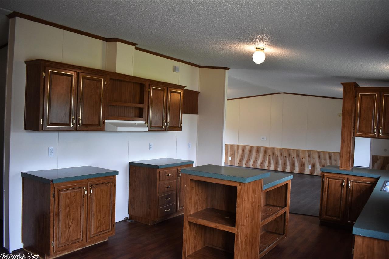 145 E Richfield, Jacksonville, AR 72076 photo 8