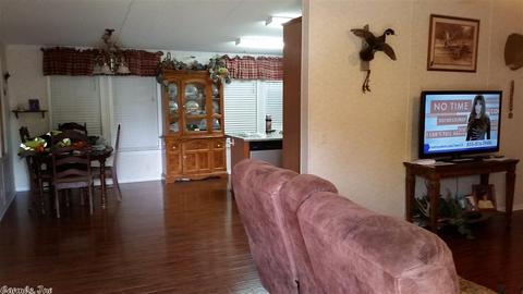 606 W 3rd St, Altheimer, AR 72004 photo 2