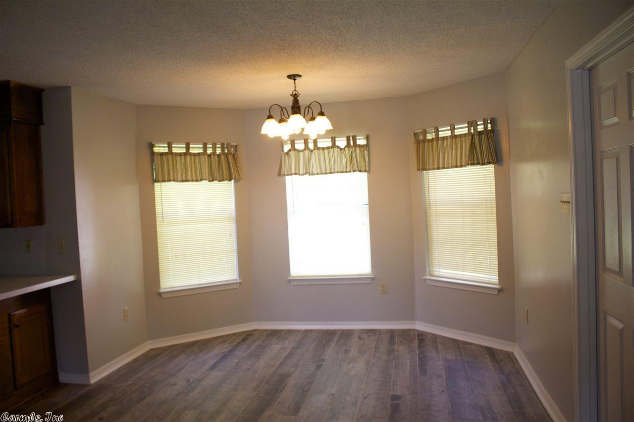 1910 Wigwam Cir, Conway, AR 72032 photo 3