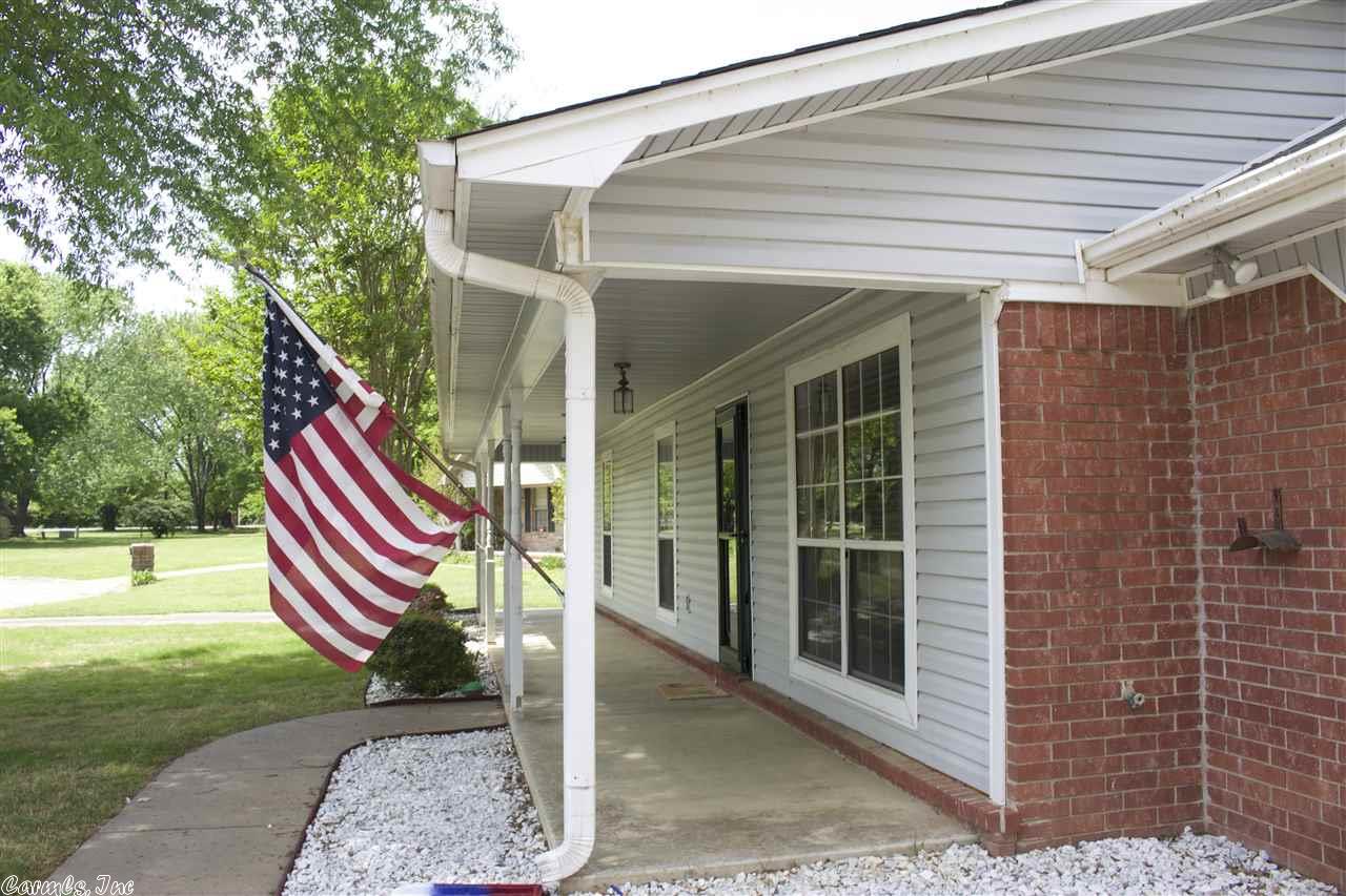 1910 Wigwam Cir, Conway, AR 72032 photo 2
