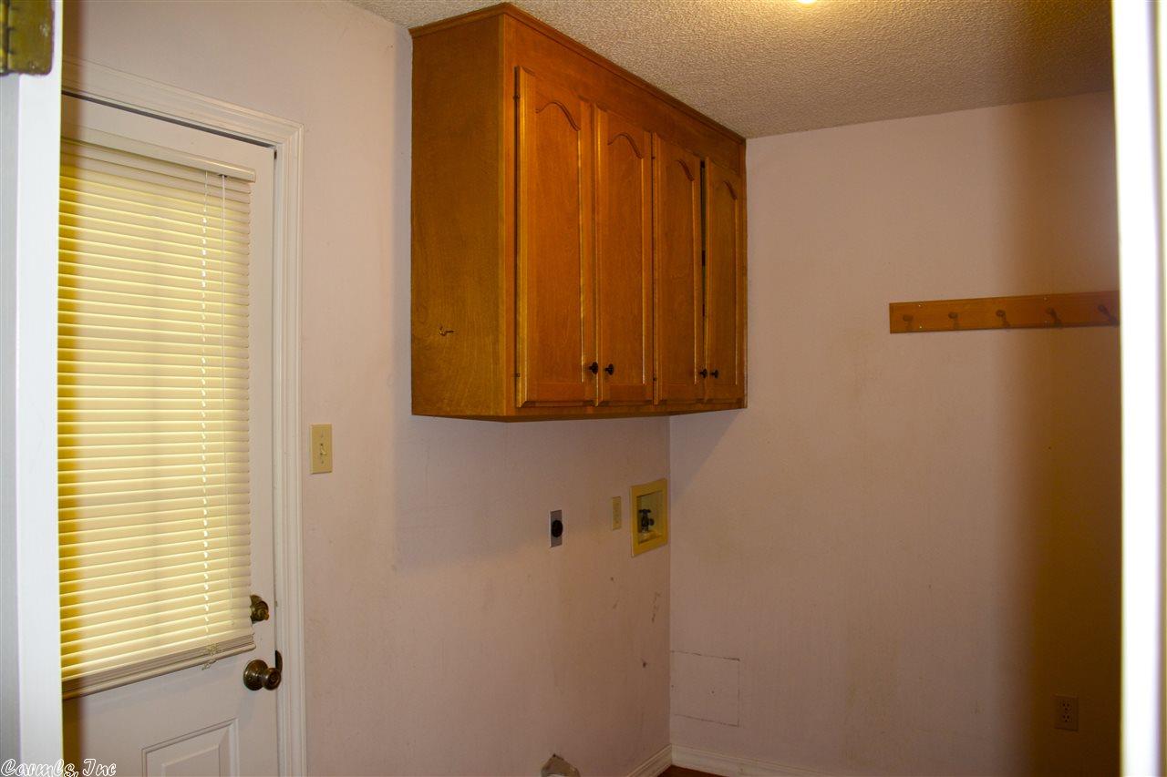 1910 Wigwam Cir, Conway, AR 72032 photo 5