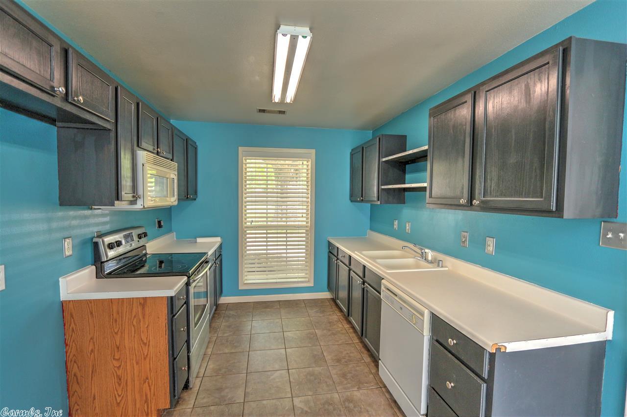 2012 U St, Benton, AR 72015 photo 9