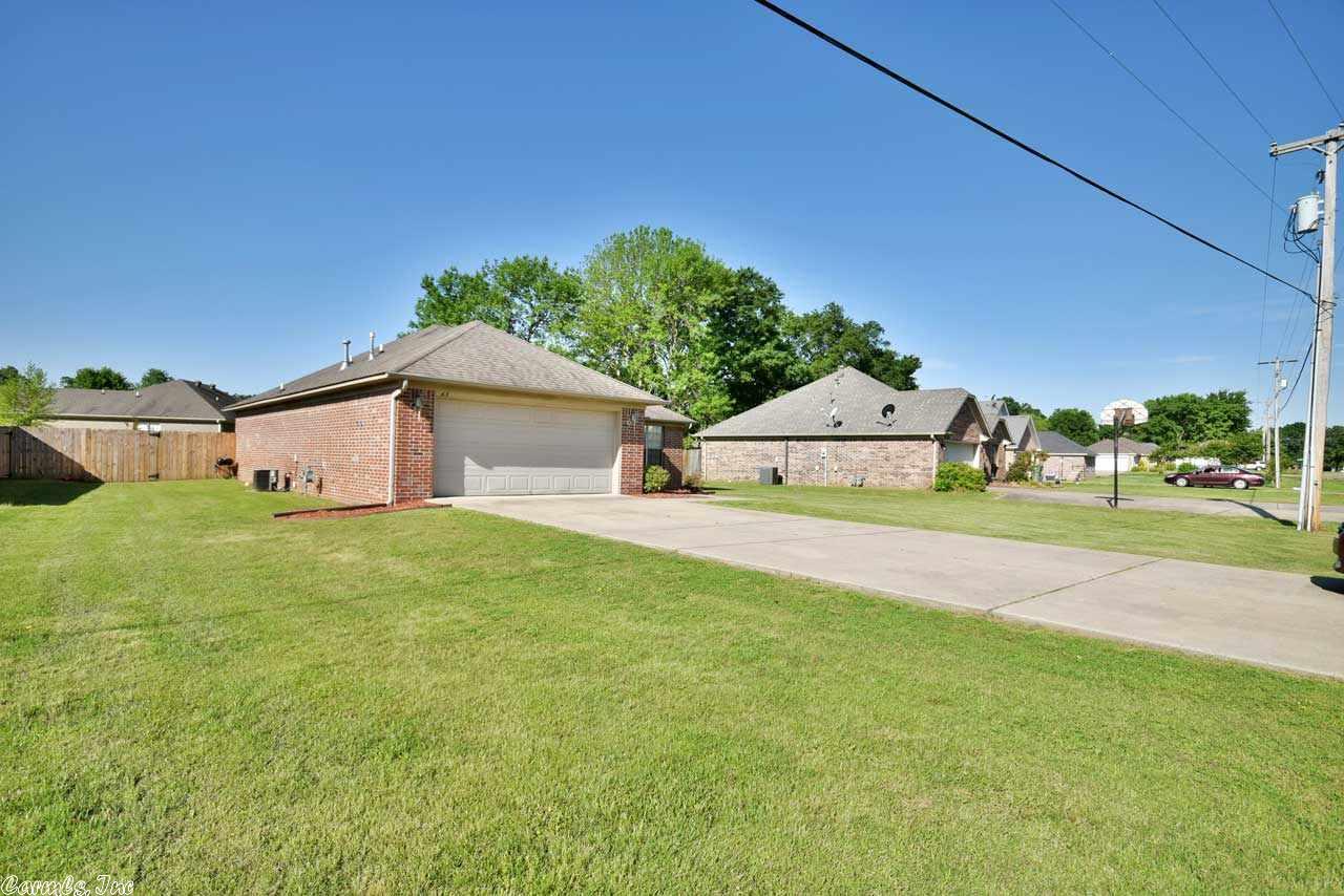 63 E Main St, Greenbrier, AR 72058 photo 3