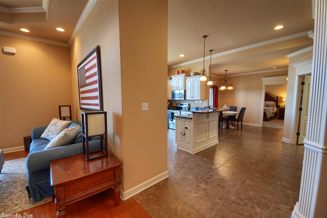 109 Lakeland Dr, Cabot, AR 72023 photo 9